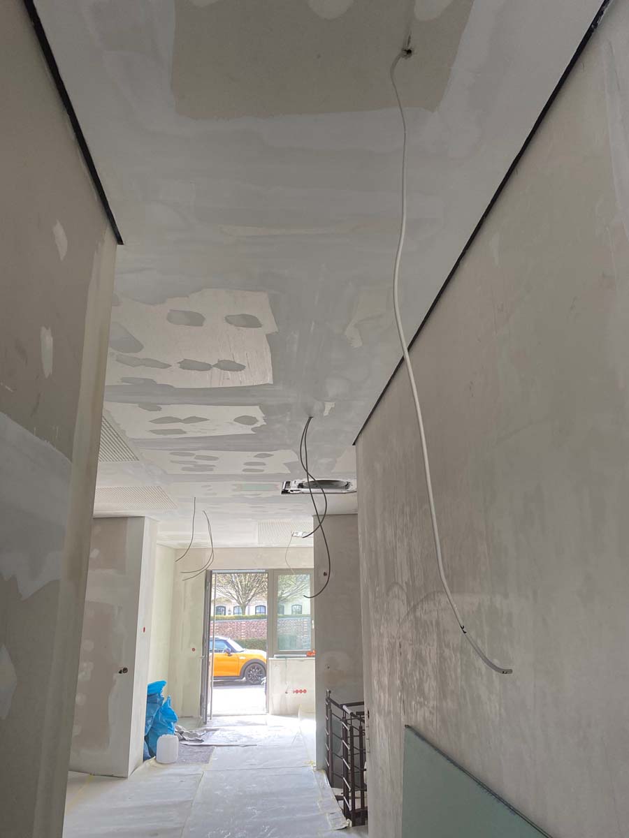 Gipszkarton szerkezet építése Egerben – előkészítés álmennyezethez